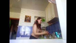 Spying on like milf washes dishes and twists her ass - MyNakedstepMother