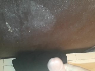 Strong cum of sexy boy