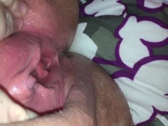 Amateur BBW teasing clit juicy squirt and piss to orgasm with contraction