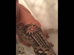 Quick shower - Screenshot 16 of 16 - Muscles