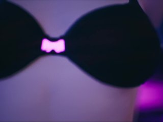 Riley Reid 'Sneak Peek' Live! -- Holodexxx.com