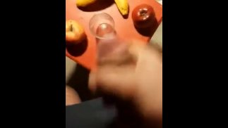 我想射在玻璃杯里（没有射精）FireBoy