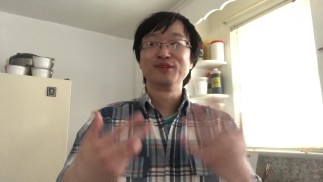 Я упаковываю дополнительные обеды для студентов, которые не могут позволить себе обед