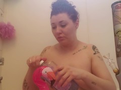 Smoking in the bubble bath 