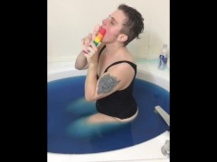 Pre-op trans man dildo spit roast in tub