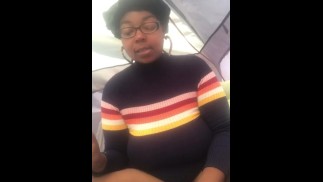 用石头砸死并与 Specks 一起阅读