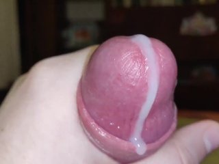 SOLO TWINK CUMS A LOT