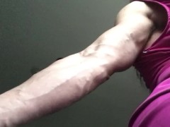 Extraordinary proposal for muscle lovers