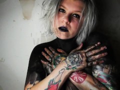 Spooky Goth Rubdown - Screenshot 3 of 16 - Butt
