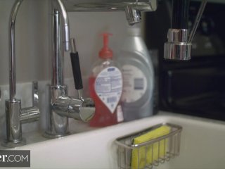 Deeper. Riley Reid Finally Gets Her First Experience