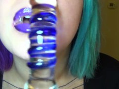 Oral Fixation: Mouth & Glass Dildo - Screenshot 14 of 16 - Oral Fixation