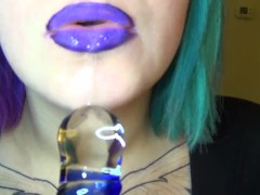 Oral Fixation: Mouth & Glass Dildo - Screenshot 3 of 16 - Glass Dildo
