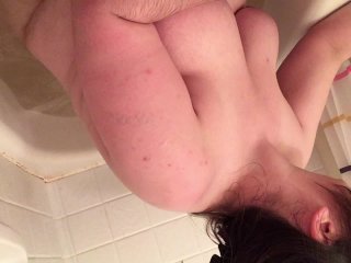 Hangout with me for some fun bath time