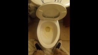 Big dick taking a piss