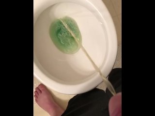 A quick piss