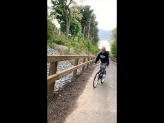 Public Flashing - Screenshot 5 of 16 - Big Ass White Girls