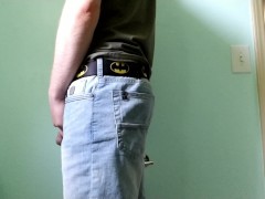 Young Guy peeing - Screenshot 13 of 16 - Fetish