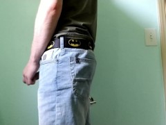 Young Guy peeing - Screenshot 14 of 16 - Spying