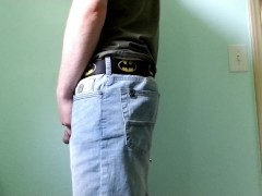 Young Guy peeing - Screenshot 7 of 16 - Big Dick