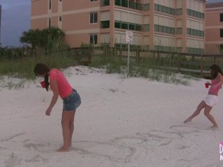 Tourists Convinced To Show Tits On The Beach