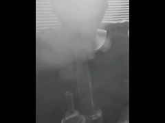 420             - Screenshot 11 of 16 - Smoke