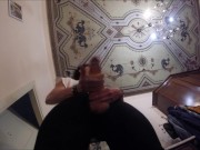 mi sego il mio palo di pelle pensando ad una amica!