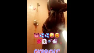 Ass shaking in the shower