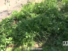 Dick sucking in the park makes Alexis Cherry savor his cream to the extreme