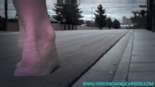 GIANTESS GROWTH When GTS Veronica Vaughn Becomes Agitated Her Body Responds In Kind