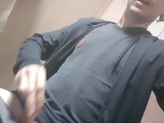 Wank and cum in public toilet in shopping center