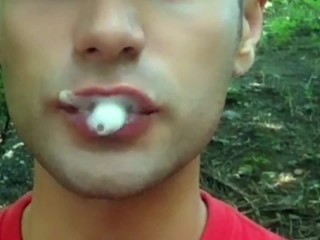 独奏长精液在嘴里玩 - 3 个陌生人负载咀嚼直到射精泡沫并吞下