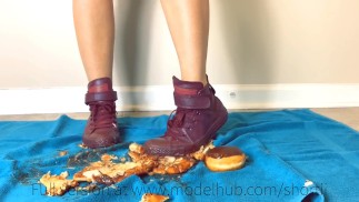Превью Sneaker Crush