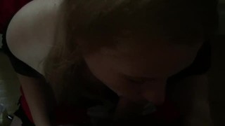 POV Eerste pornovideo ooit: korte en zoete pijpbeurt door mijn sexy bbw partner