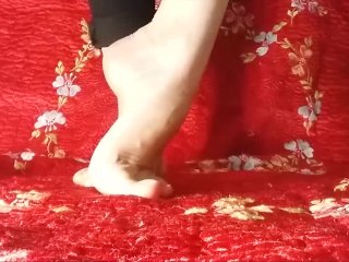 sexy feet godess dancing samba