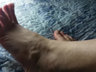 Godess sexy feet showing off