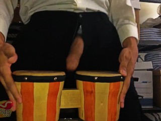 Tocando Bateria com Meu Pau