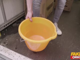 FAKE REMOVALS Two of the lads sneaky fuck a hot blonde married MILF screenshot number 2
