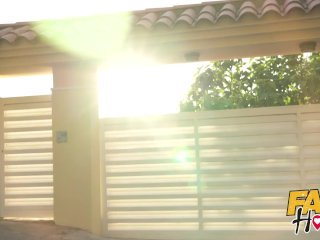 Fake Hostel Beauties are lost in the heat and need a place to rest screenshot number 0