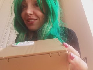 a bad giantess but also very beautiful and busty