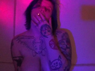 Bath Time Smoke & Tease