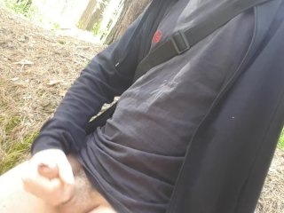 Long hair guy pissing, wanking and cuming in the woods