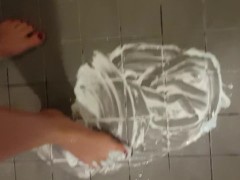 red manicure feet and shaving cream - Screenshot 11 of 16 - Horny