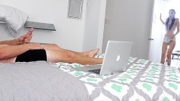 SPYFAM 继妹对鸡巴大小给出诚实的意见