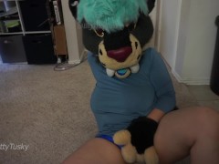 Female Murrsuiter with Big Tits Teases in a Tight Shirt