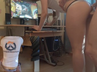Fuck Gamer Girl Mientras Juega Overwatch - LazyCookies