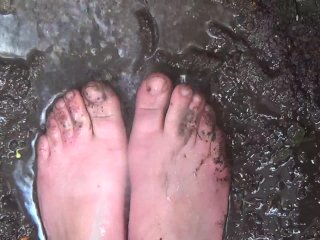 feet fetish, little feet, butt, muddy foot