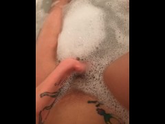 Bubble Bath Pt2 - Screenshot 15 of 16 - Masturbation