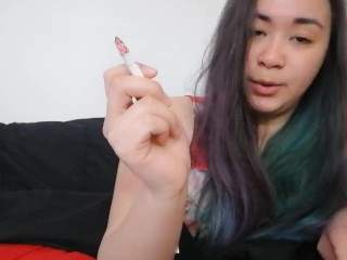 MissDeeNicotine Tabagismo Fetish, Fumante Asiática