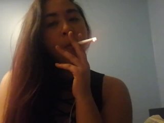 MissDeeNicotine Smoking Cigarettes