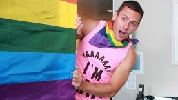 ERSTE GAY PRIDE! Hunk Verführt Meinen Geraden Arsch Mit Blowjob Und Lässt Mich Anal Ausprobieren
